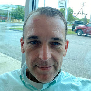 Meet your Posher, Curtis